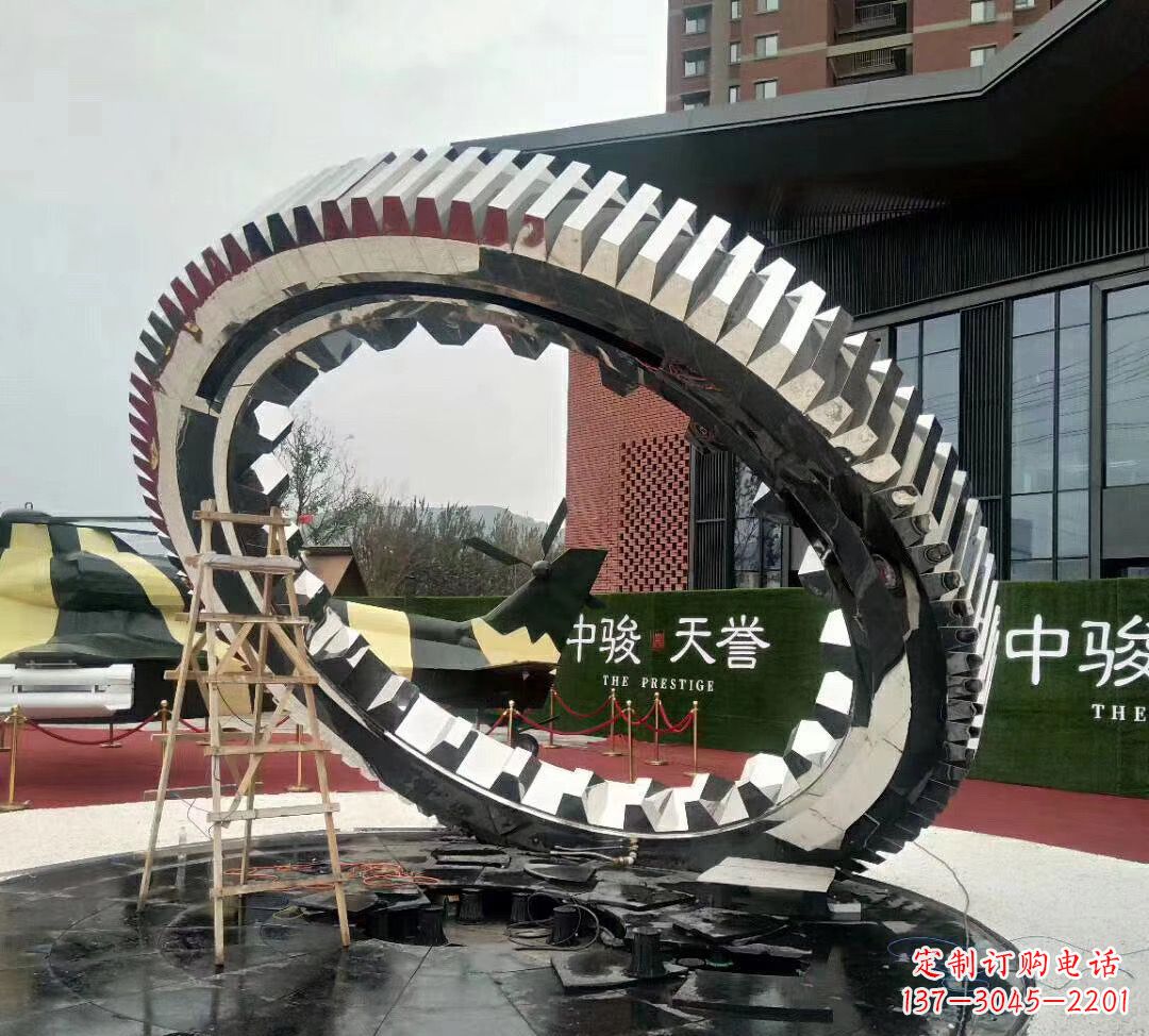 三明不锈钢齿轮雕塑以科技艺术的形式演绎动力