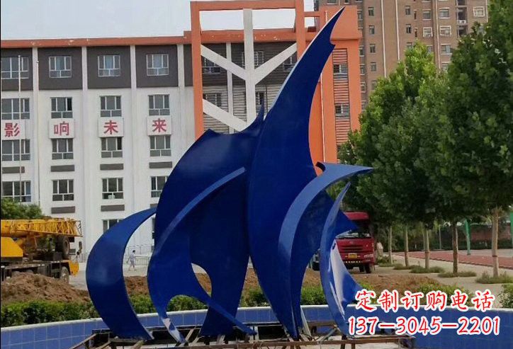 三明不锈钢船帆雕塑象征着自由和希望