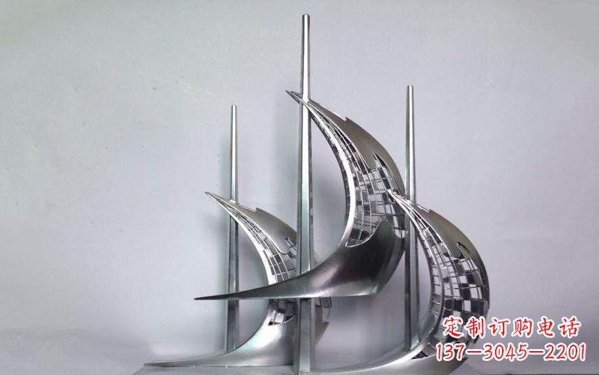 三明不锈钢帆船雕塑——海洋之旅的象征