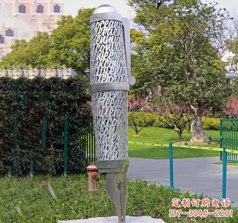 三明精致不锈钢钢笔雕塑