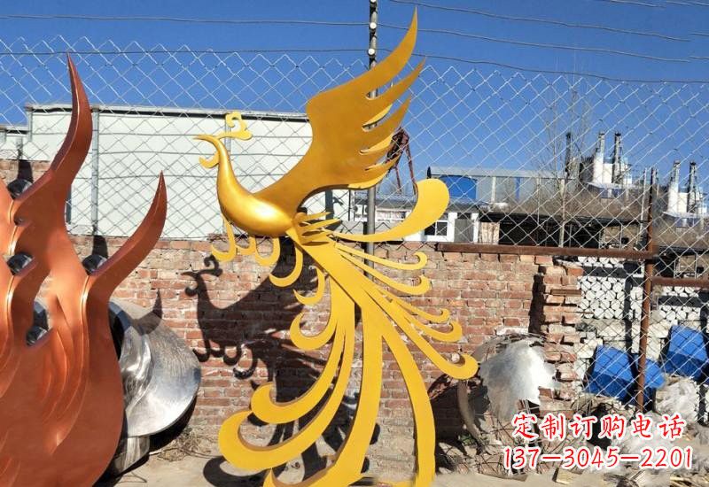 三明不锈钢凤凰雕塑——灿烂金色给予城市温暖