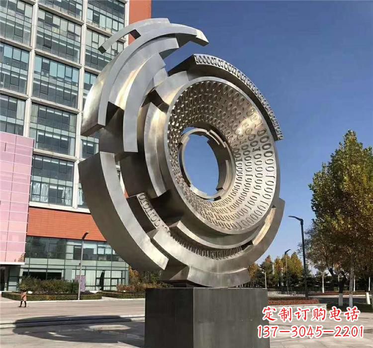 三明不锈钢齿轮雕塑流动的美丽