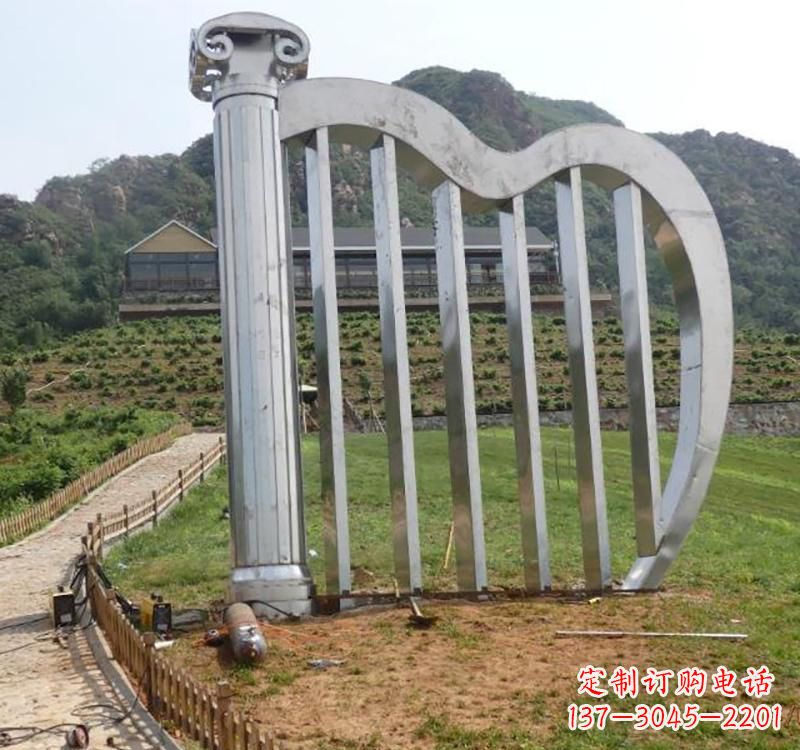 三明不锈钢竖琴雕塑——雕塑艺术的精粹