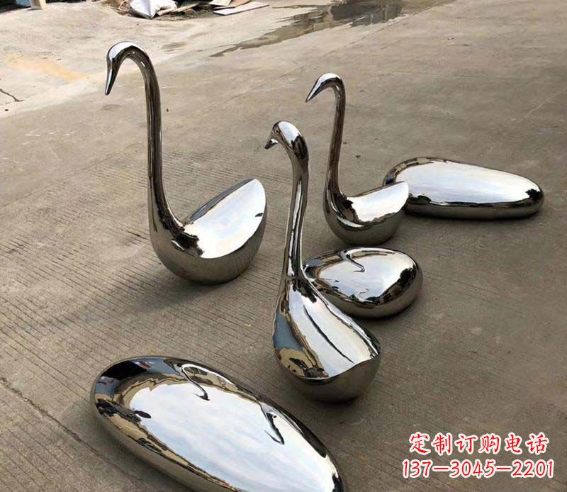 三明精美绝伦的鹅卵石雕塑