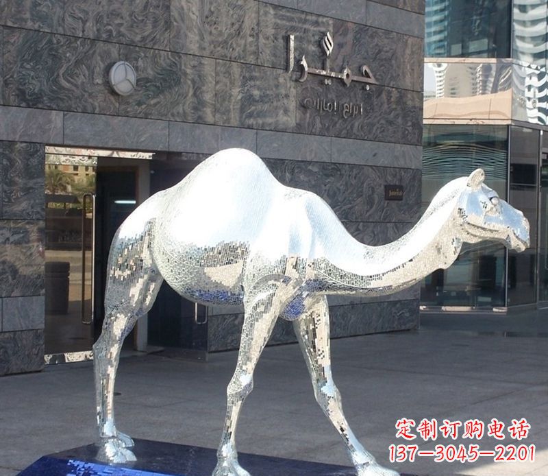 三明不锈钢骆驼雕塑精美外形折射古朴美感