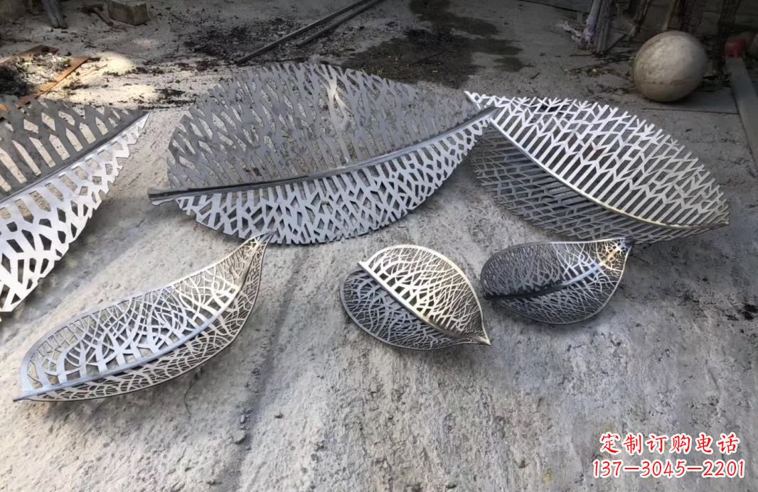三明优雅的不锈钢树叶雕塑