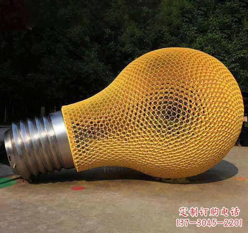 三明不锈钢灯泡雕塑点亮小区景观