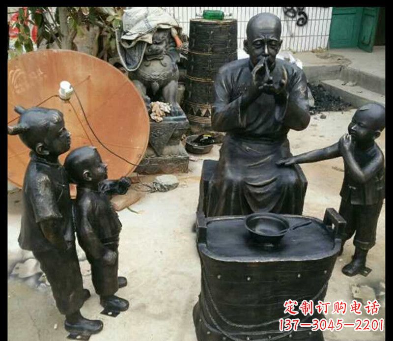 三明糖果街上的铜雕精灵