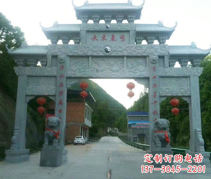 三明“村口三门石雕牌楼——传承文化的艺术”