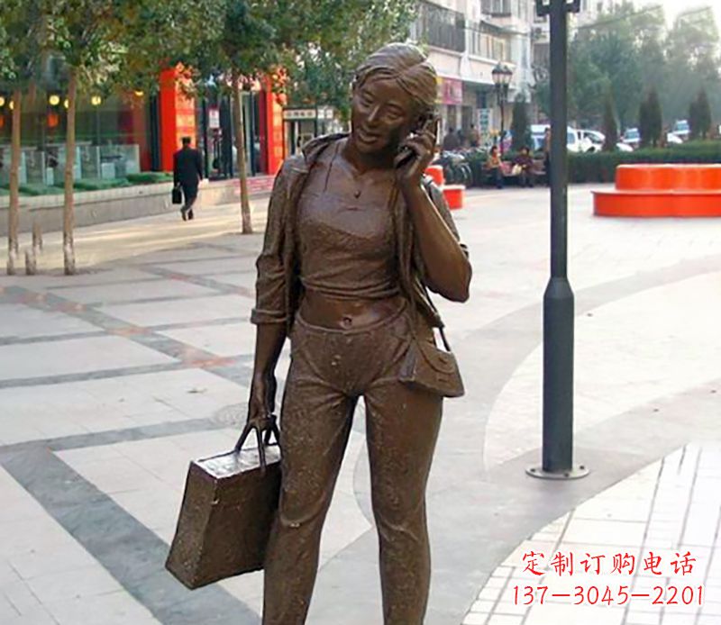 三明通话女性雕塑