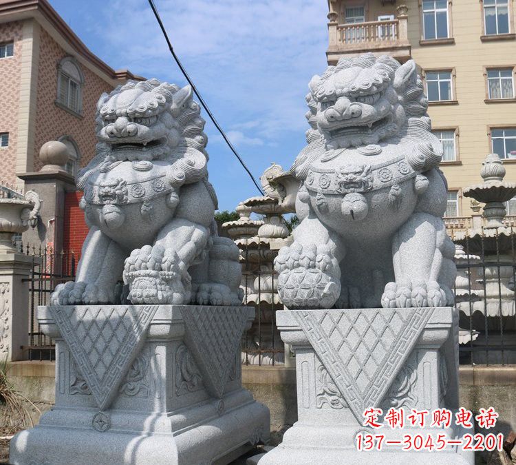 三明大理石狮子雕塑,助您拥有完美的家居装饰