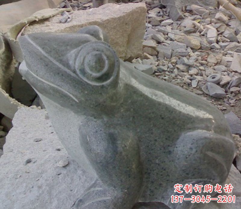 三明大理石青蛙石雕-质感细腻引人注目