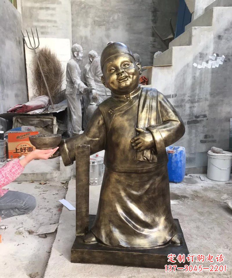 三明店小二铜雕——精美精致的人物雕塑