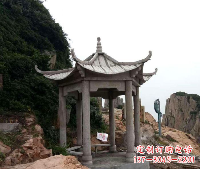 三明风格独特的仿古凉亭石雕