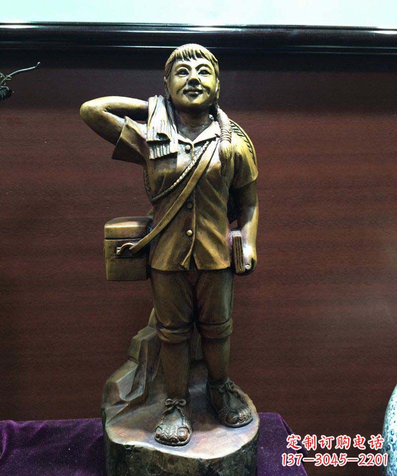 三明浪漫而优雅的铜雕女人雕塑