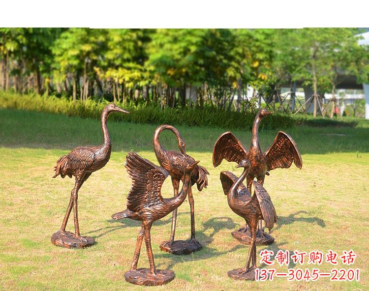 三明仿铜钢玻璃摇头仙鹤雕塑