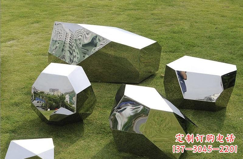三明精美不锈钢鹅卵石几何雕塑