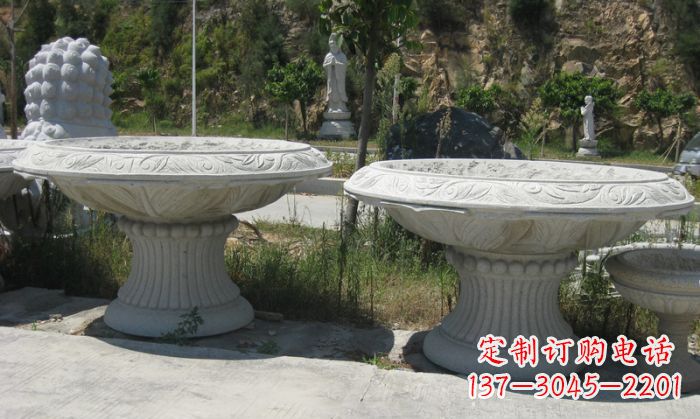 三明美轮美奂的大理石花盆雕塑