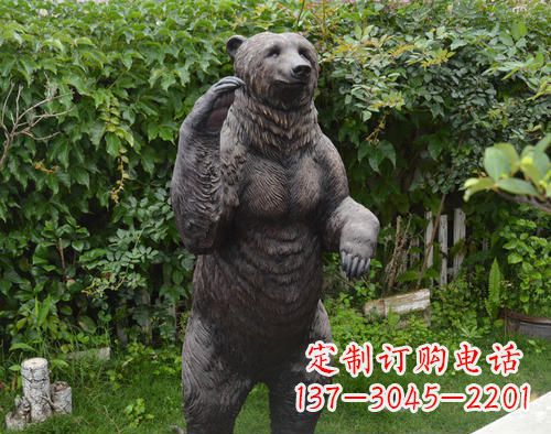 三明仿真狗熊铜雕,体现野性的自然美丽