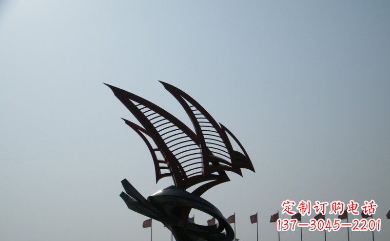 三明不锈钢手工帆船雕塑