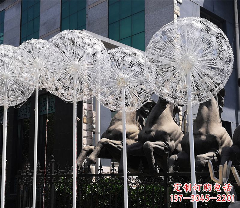 三明广场不锈钢蒲公英雕塑