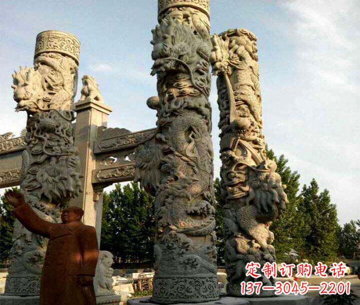 三明广场景观大理石龙柱石雕