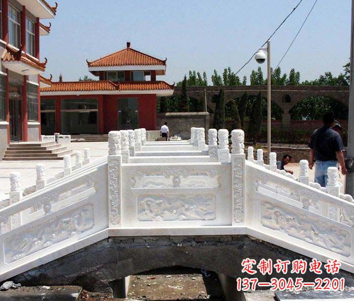 三明广场景观汉白玉石雕栏板
