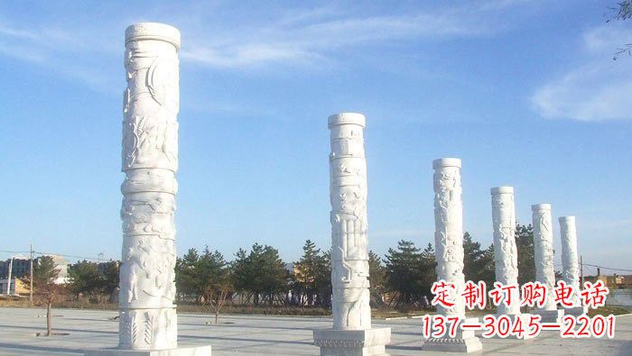 三明中国传统石雕:广场龙柱雕