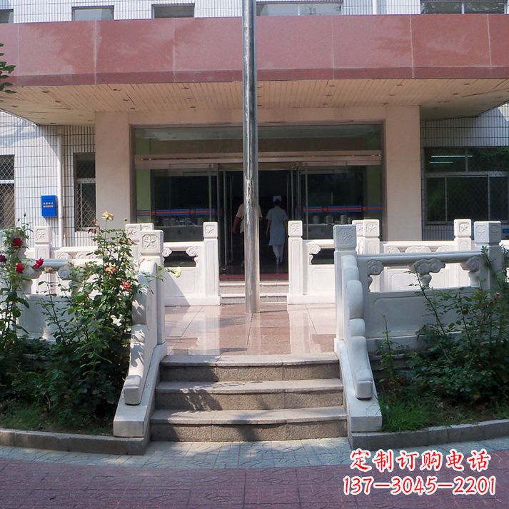 三明石雕校园国旗台