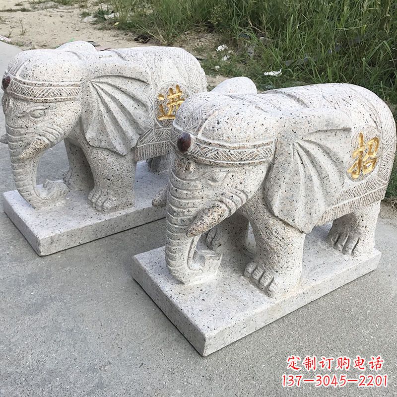 三明寺庙门口大象石雕