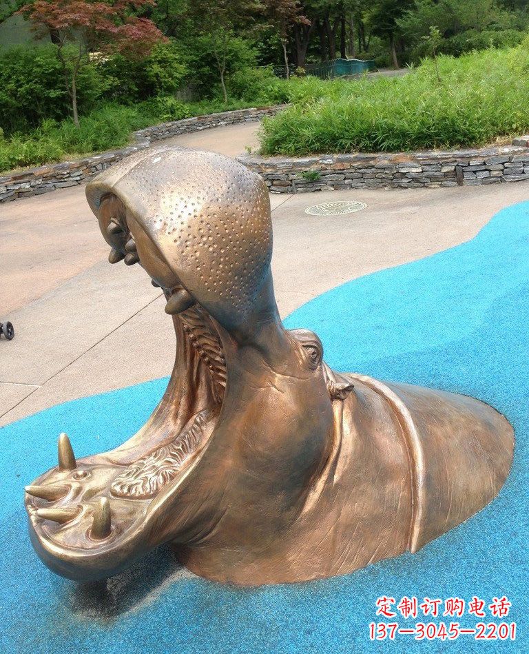 三明铜雕河马
