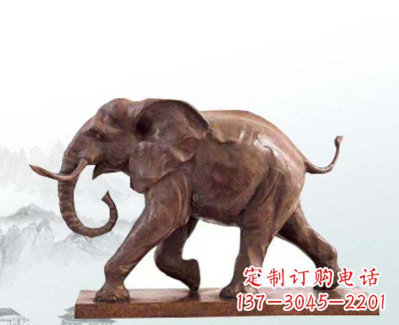 三明晚霞红大象公园动物石雕