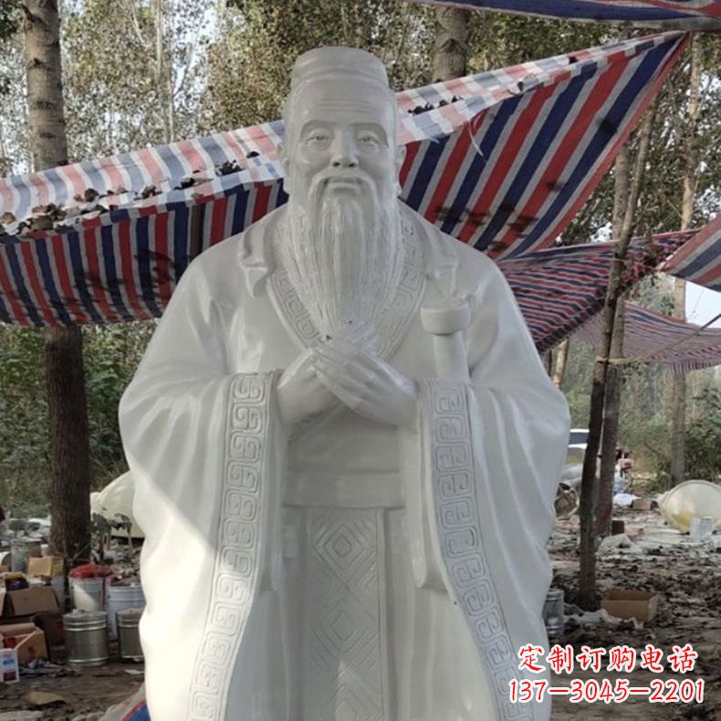 三明校园孔子雕像