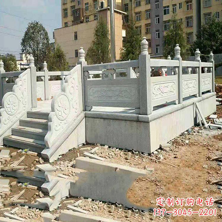 三明校园青石升旗台